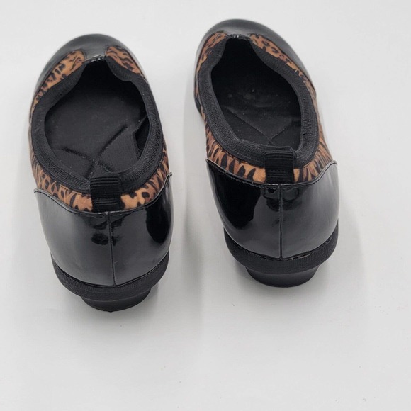 Laura Ashley Wenlock Ballet Cheetah Flats Black Patent Leather Slip On Size 6.5M - Picture 7 of 8
